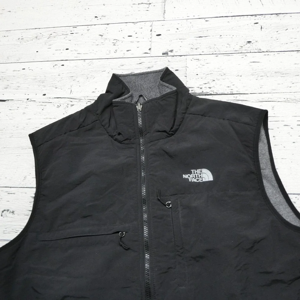 The North Face Vest Mens Large Gray Polartec Fleece Full Zip Outdoor Insulated